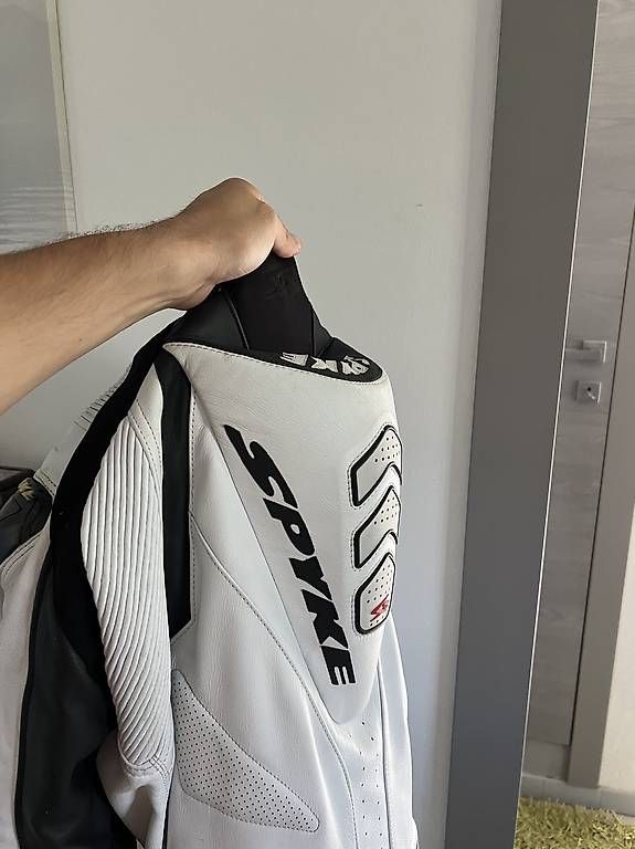 Completi: Tuta moto in pelle  – Usato da Ligornetto venduto da dav_5lsz 4