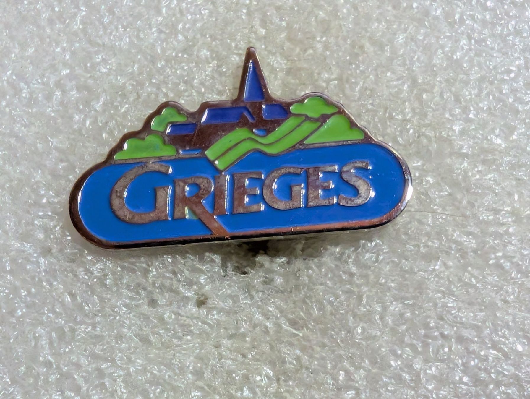 Placchette & Badge: Ansteckpin 203: Grieges – Usato da Oppligen venduto da Pin-Fall-Shop