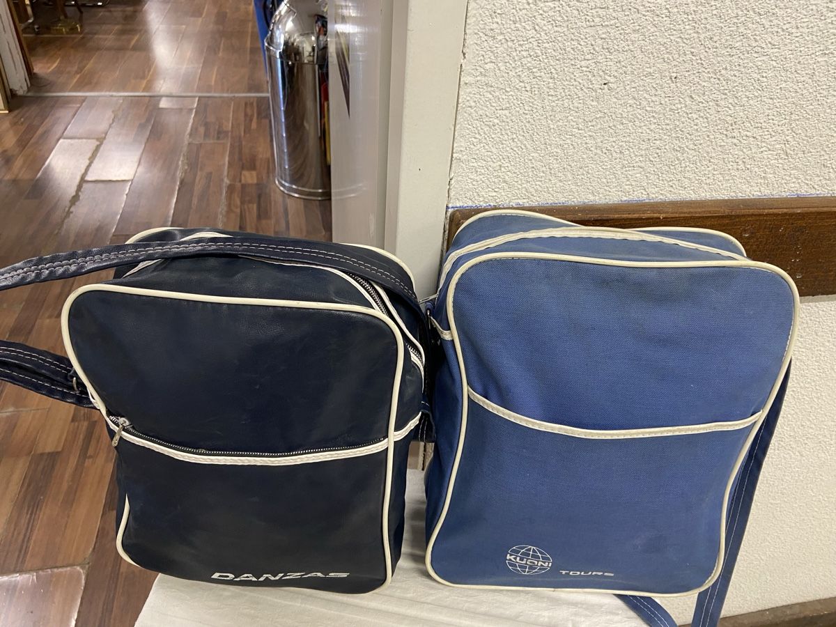 Borse: 2xVintage Schultertasche – Usato da Dietikon venduto da brocki-eyra 3
