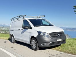 Mercedes-Benz Vito Kastenwagen mit Regalsystem