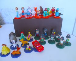 29 Story Mania, figuren Migros und Disney