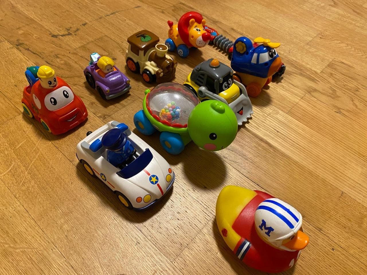 Giocattoli: [Set] verschiedene Spielzeug: Autos – Usato da Duebendorf venduto da Alexandertreyer 3