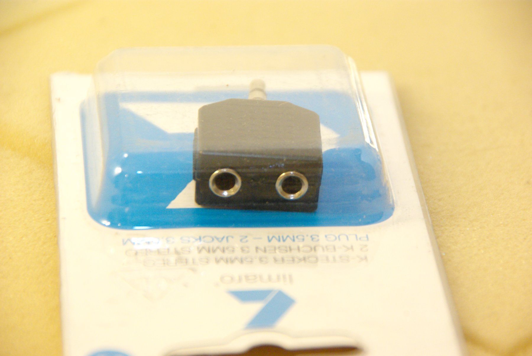 Unità & Adattatore: 3x K-Stecker 3.5mm - Stereo von limaro – Nuovo e nell'imballaggio originale da Herisau venduto da Cevianer1844 3