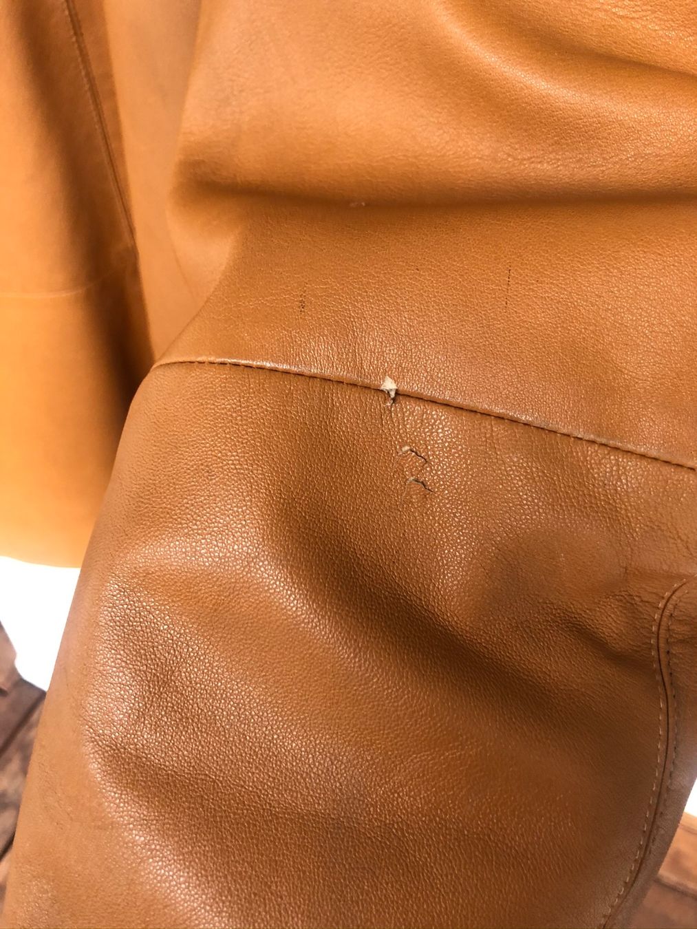 Versace Cappotti: Gianni Versace vintage leather coat – Usato da Chiasso venduto da Aupa74 5