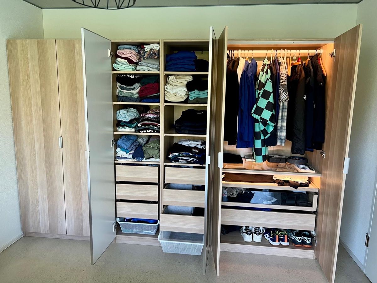 Ikea Armadi: IKEA PAX Kleiderschrank – Usato da Brunnen venduto da Andrea__95 2