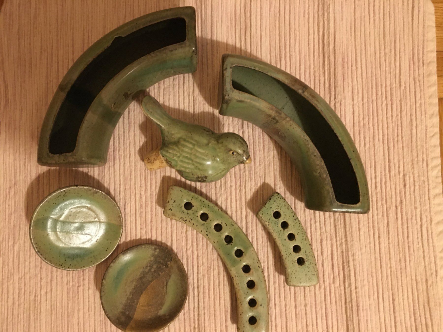 Tutte le decorazioni: Couronne en porcelaine verte – Usato da La Tour-de-Peilz venduto da Halltal 7