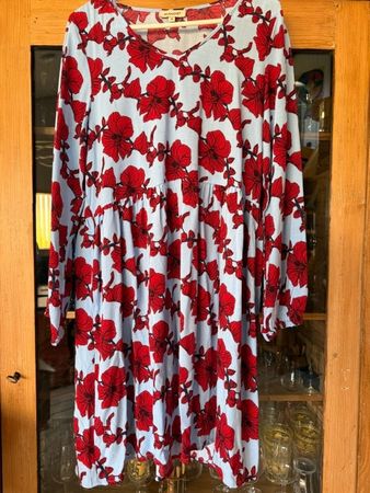 Robe Viscose neuve, prix baissé
