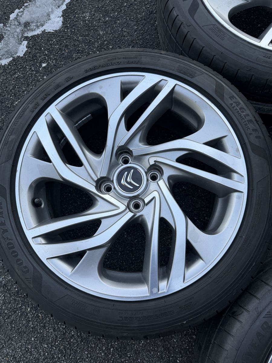 Pneumatici & Ruote complete: Original Citroen C4 Sommer 2024 – Usato da Mollis venduto da BSL10 3