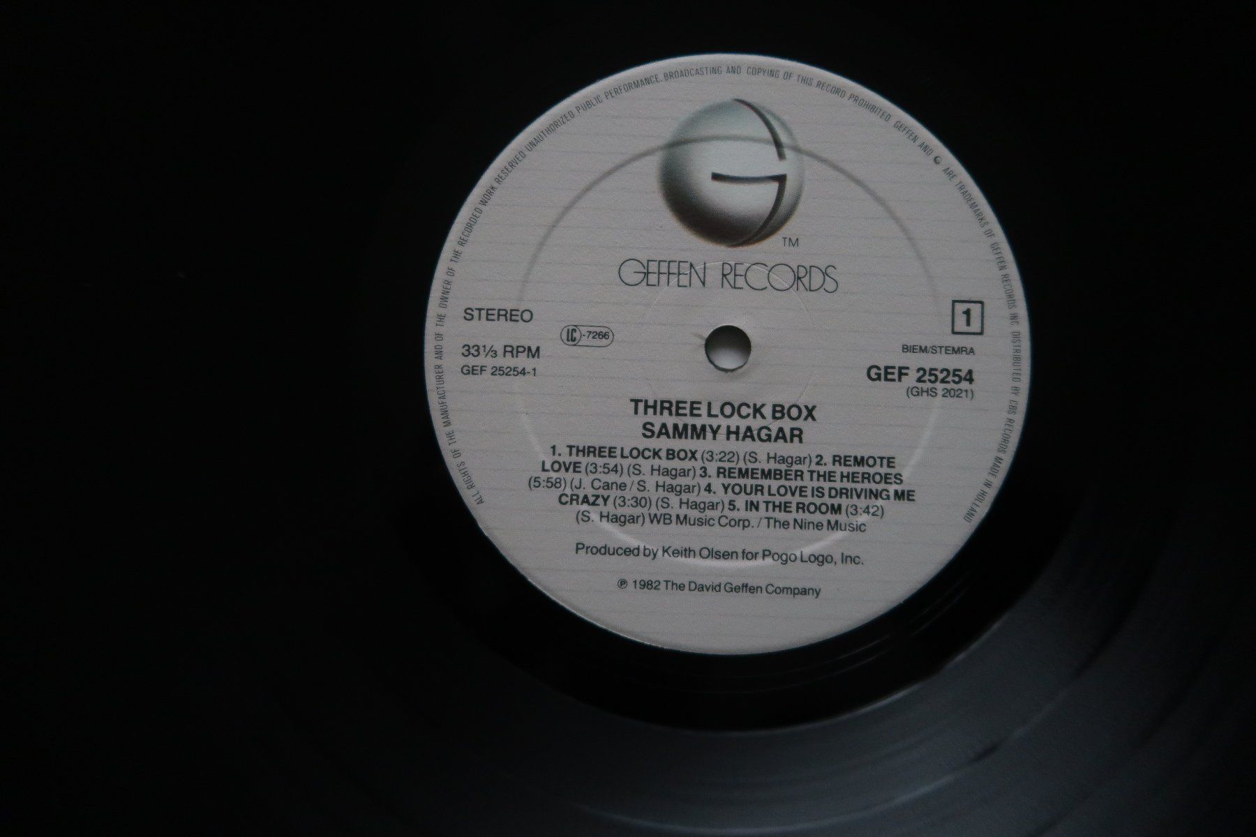 Dischi in vinile: SAMMY HAGAR - THREE LOCK BOX - EX- VAN HALEN VINYL LP – Usato da Basel venduto da Patiscat 2