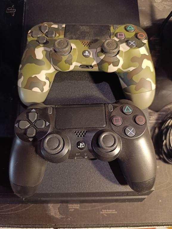 Console: PS4 et accessoires – Usato da yvonand venduto da JeremyC25 1