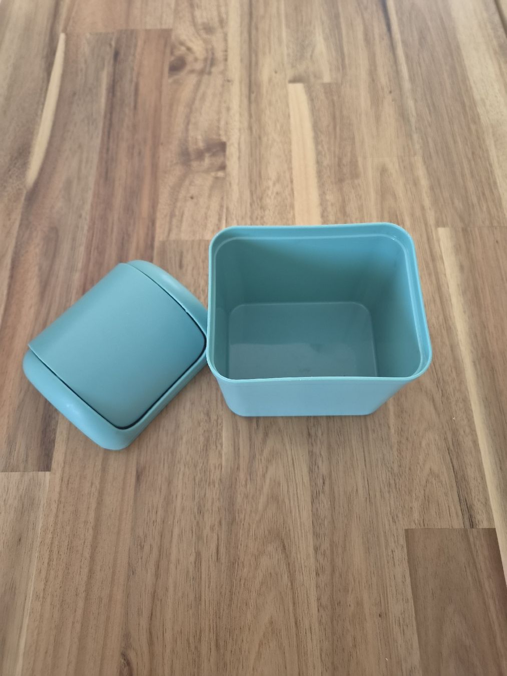 Ikea Cestini per rifiuti: Tischabfalleimer Kunststoff – Usato da Melchnau venduto da Rhabarber_98 2