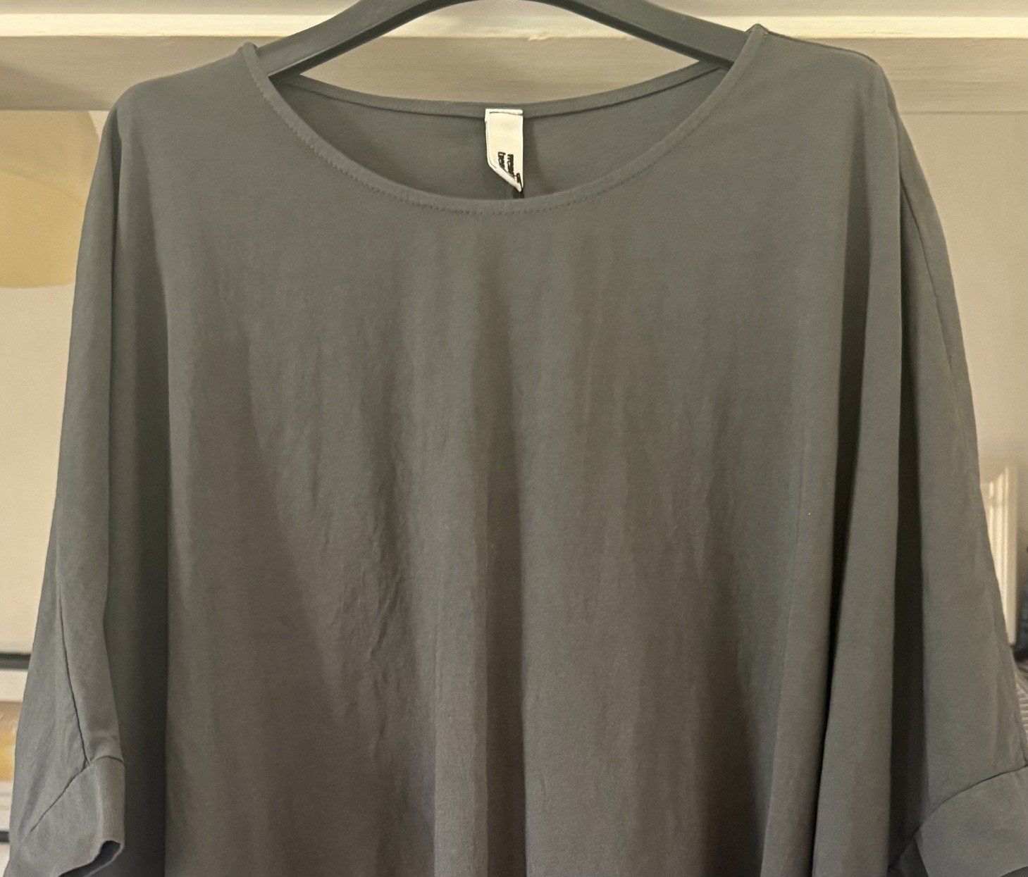 T-shirt: T-SHIRT OVERSIZE EN COTON!! M – Nuovo e nell'imballaggio originale da Locarno venduto da NicoNion 4