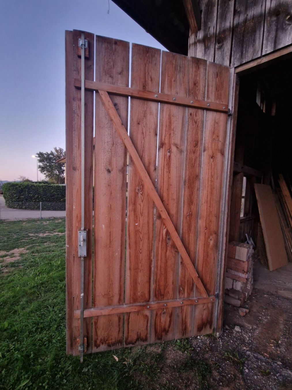 Portes: Garagetor Holz – D'occasion à Lotzwil par DonGavallo 1