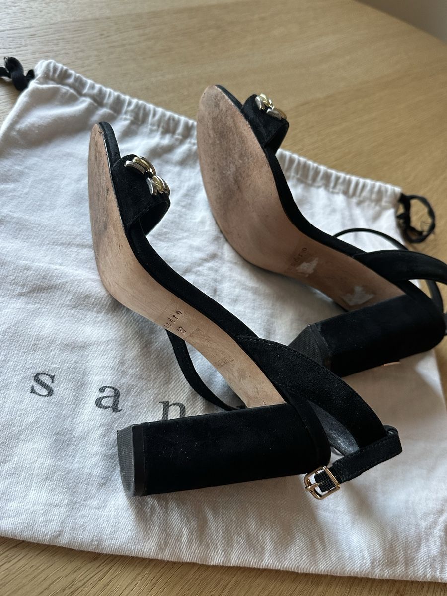 Sandro Scarpe da donna: Sandro suede sandals - size 37 – Usato da Zürich venduto da kalin_mon 2