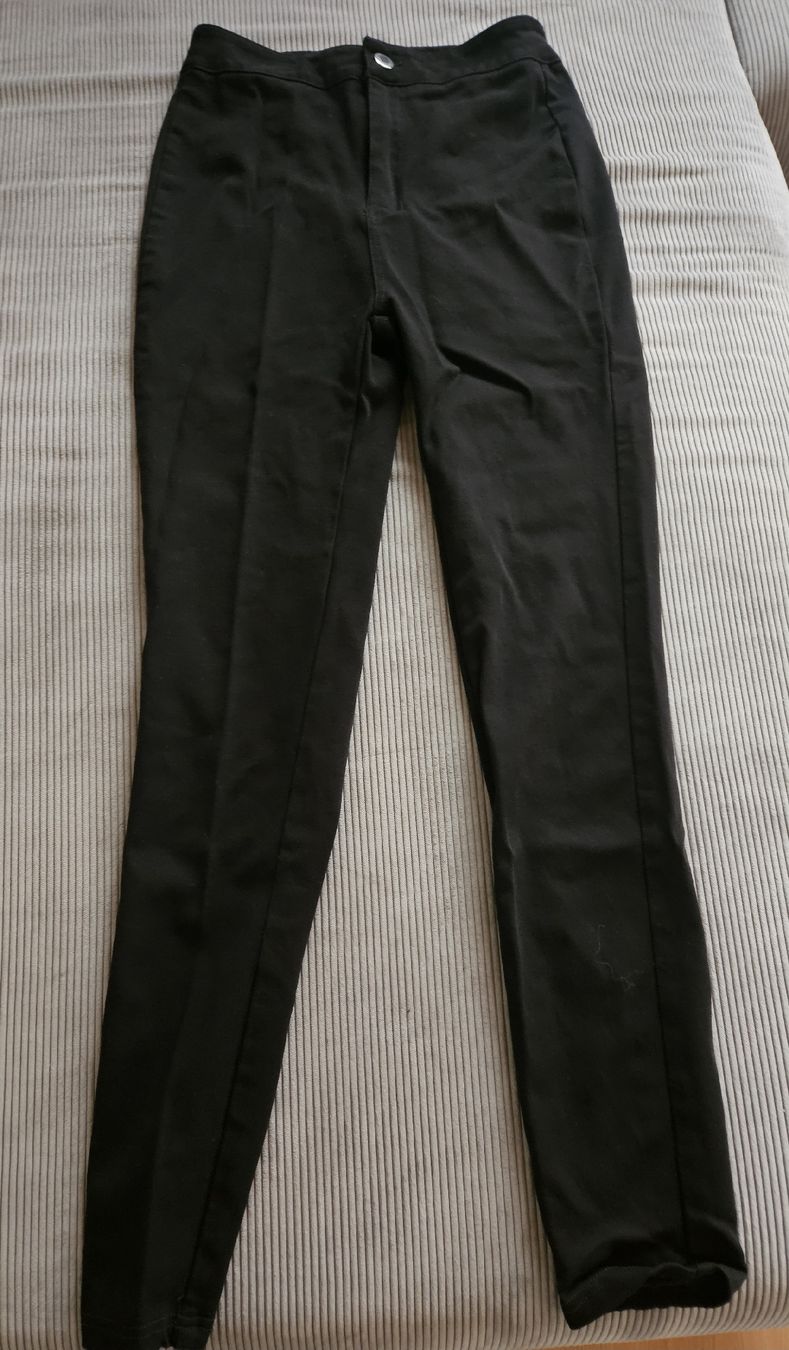 Pantalons: Hose – D'occasion à Sirnach par Rpython2