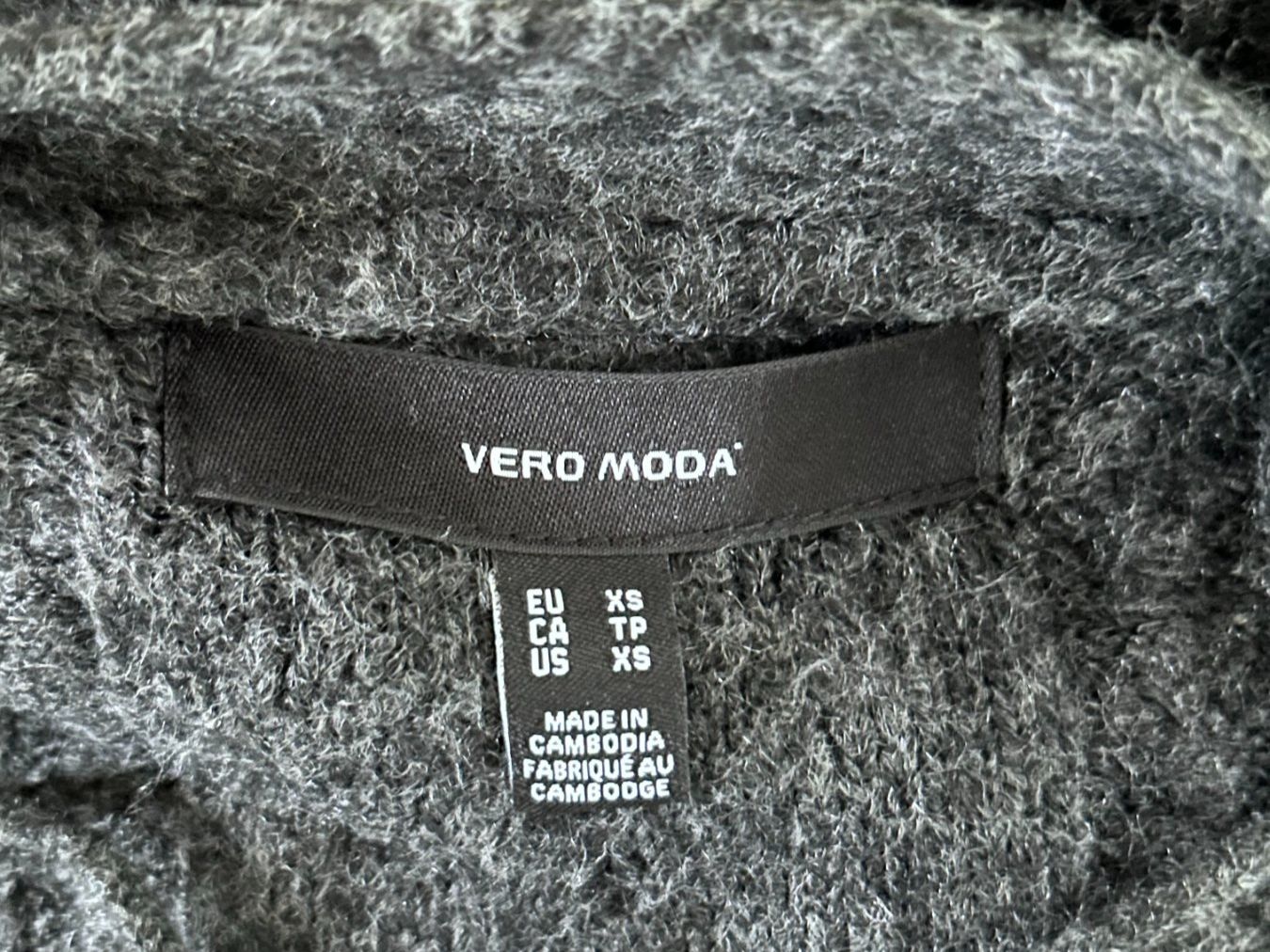 Vero Moda Giacche: Vero Moda Strickjacke – Usato da St. Gallen venduto da look-twice 3