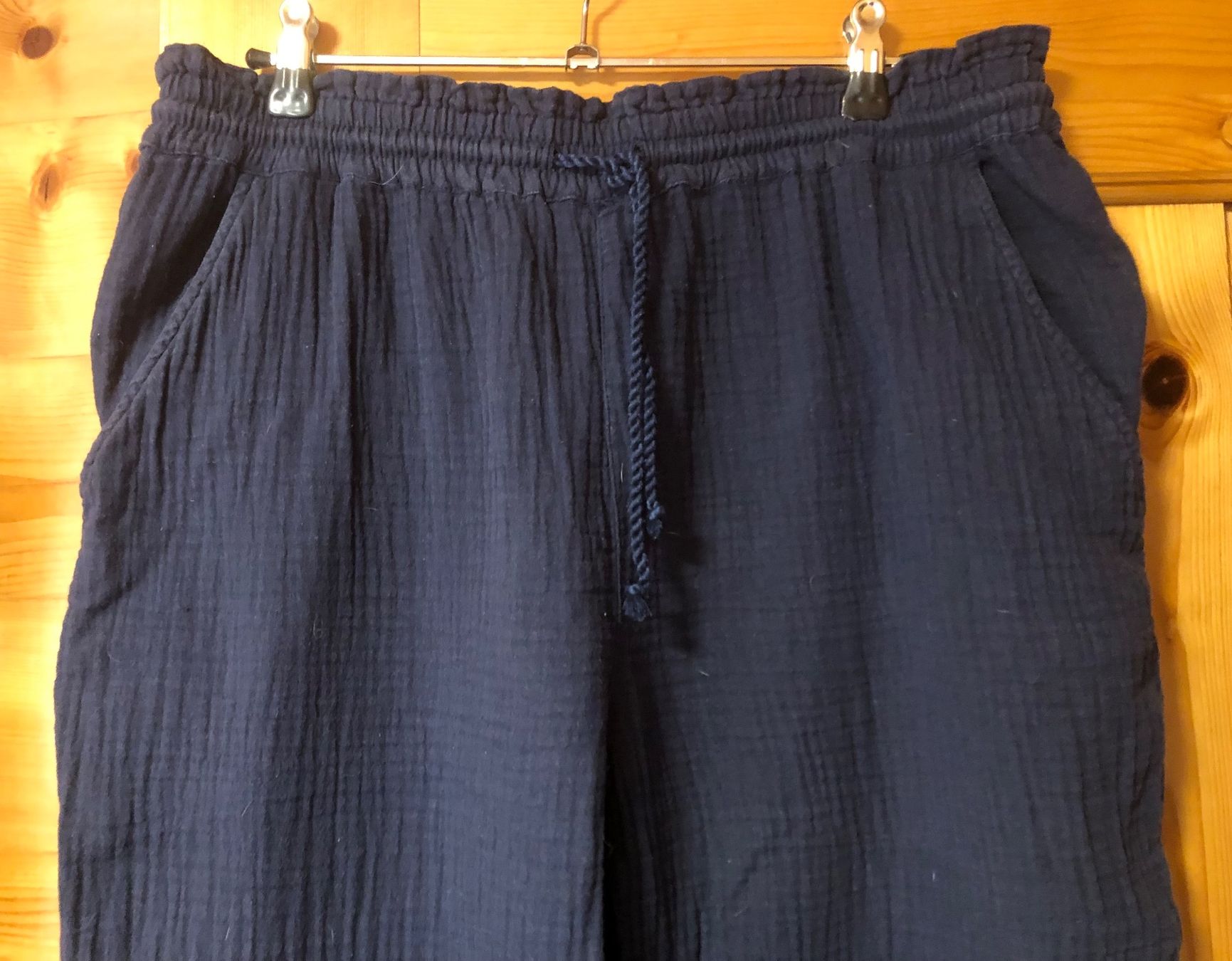 Hosen: Freizeithose GINA, Gr.40, marine – Gebraucht aus Mühlebach (Goms) von chr_q6d8 1
