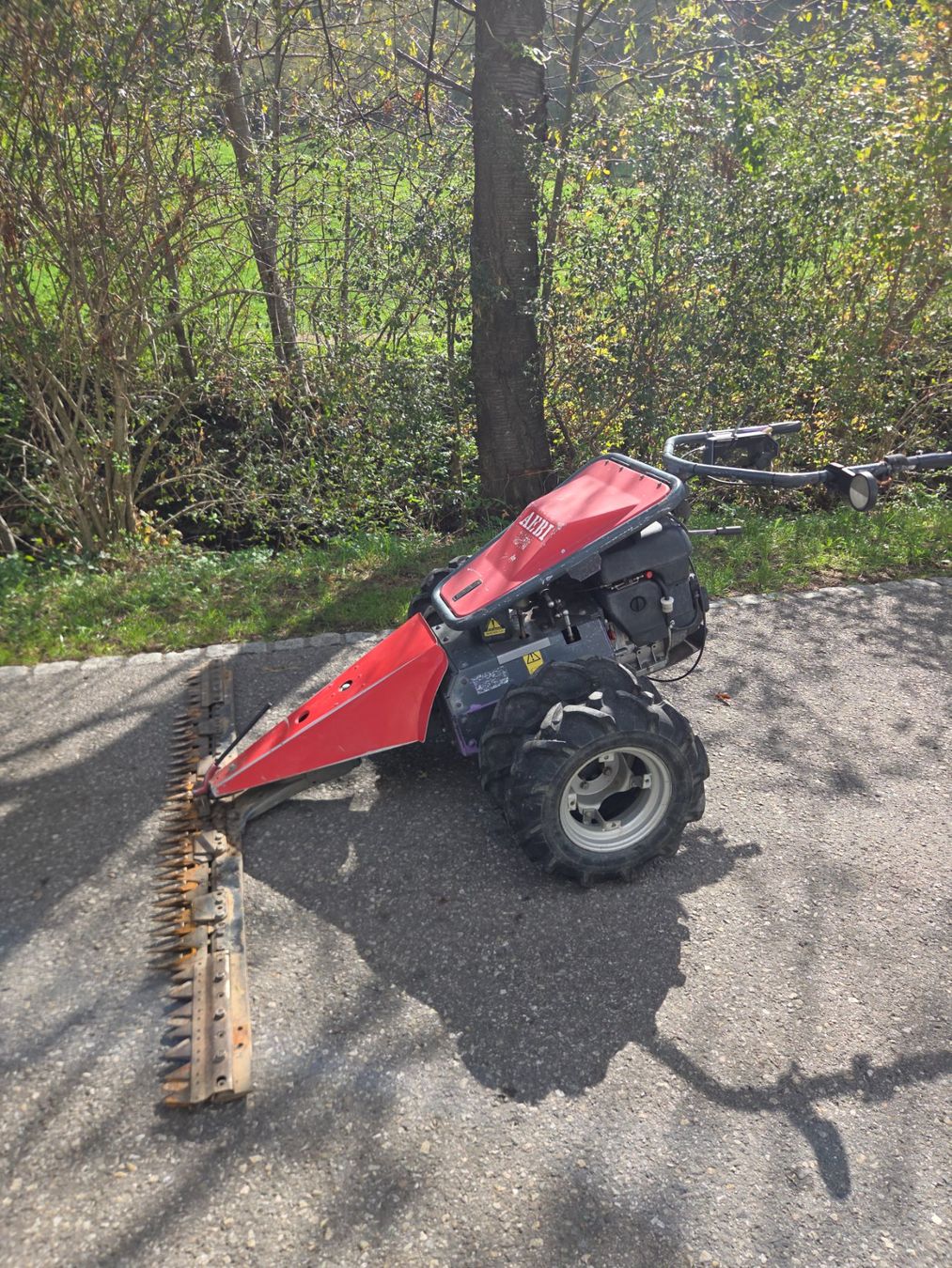 Aebi Toutes les machines: Motormäher Aebi HC44 – D'occasion à Aedermannsdorf par smile_66