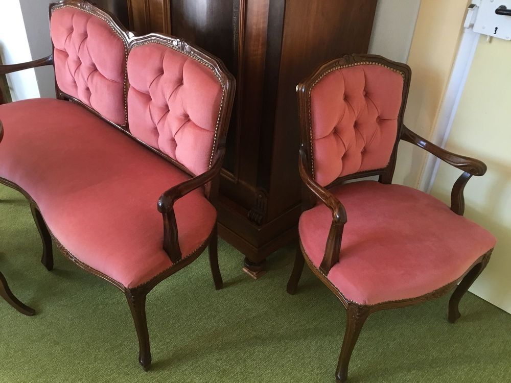 Divani: Nostalgie Stilmöbel Exquisit Nussbaum – Nuovo (secondo la descrizione) da Winterthur venduto da Wohnhaus 6