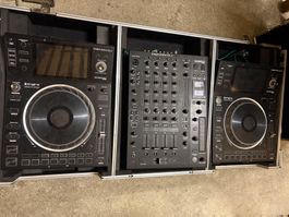 Lot de 2 lecteurs CDJ et 1 table de mixage DENON DJ