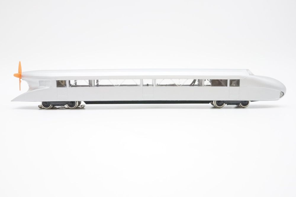 Märklin Modelleisenbahnen: Märklin 3077 "Schienenzeppelin" H0 AC Analog – Gebraucht aus Basel von Railfun 3