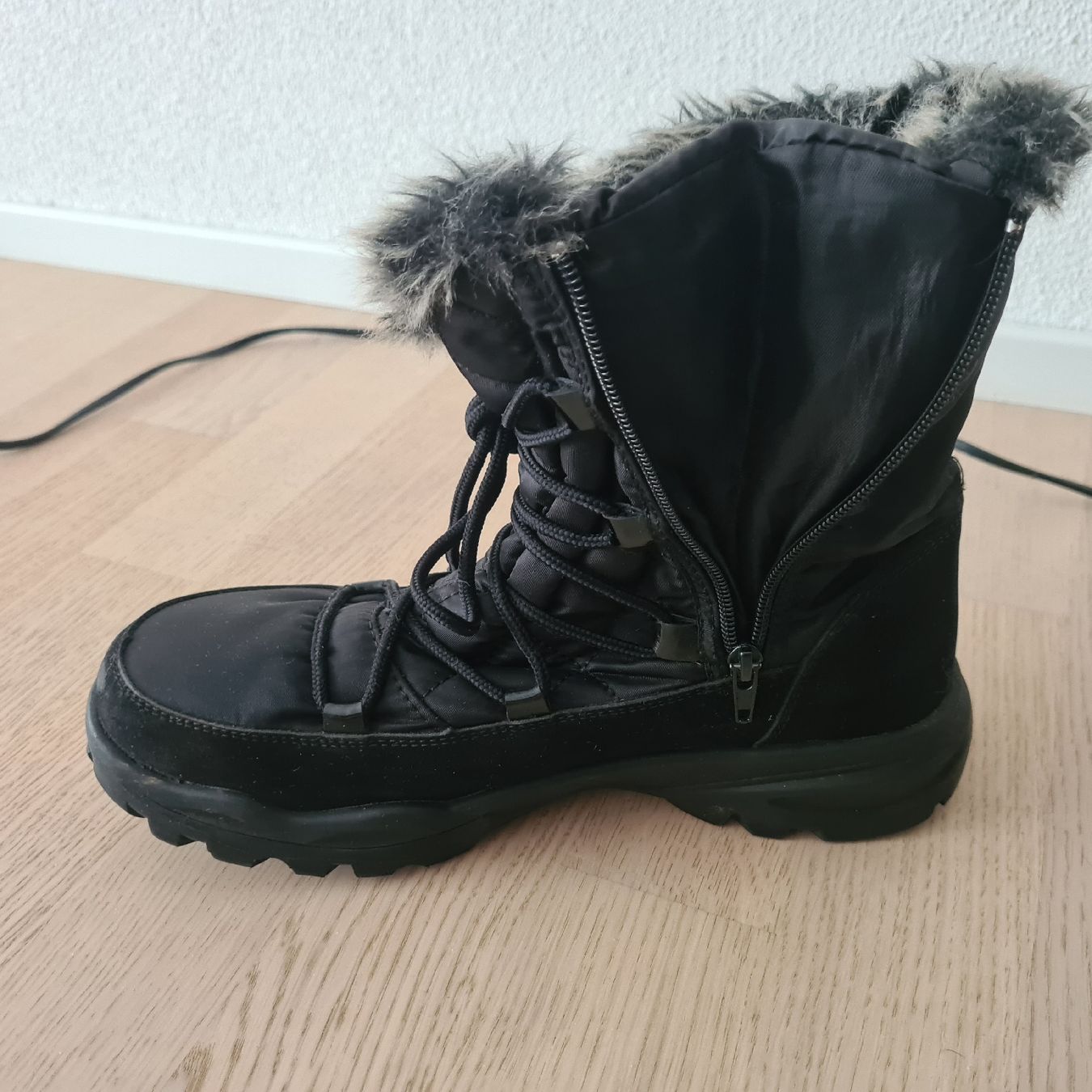 Damenschuhe: Deltex Damen Stiefelette Gr 41 – Gebraucht aus Steinen von turbogeiss99 5