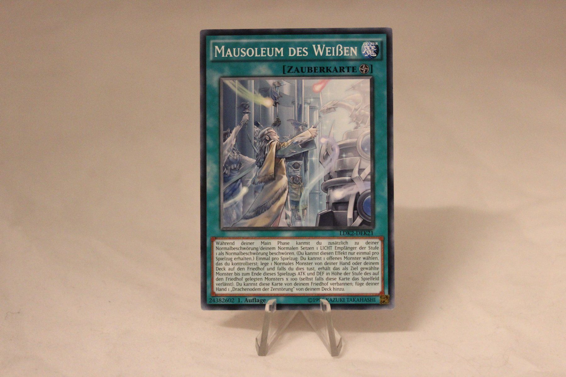 Yugioh Carte collezionabili: Mausoleum des Weissen - Yu-Gi-Oh! – Usato da Dulliken venduto da Sefty