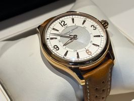 Neuwertige Frederique Constant Geneve Smartwatch Gold 42mm
