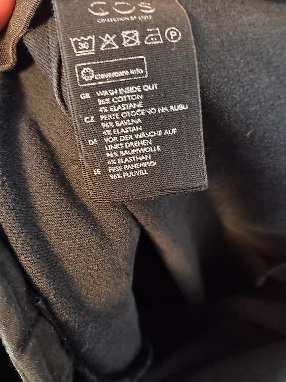 Cos Pantaloni: Schlichte Hose von Cos – Usato da Zürich venduto da Melianea 2