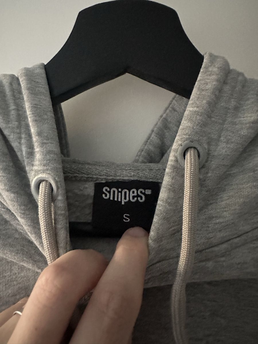 Snipes Maglioni & Felpe: Snipes Hoodie – Usato da Sirnach venduto da Leoniex 1