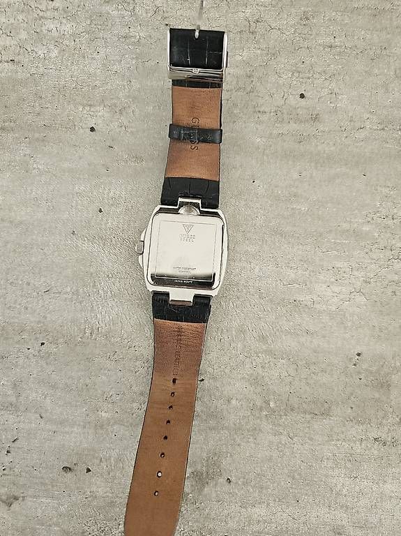 Guess Uhren: Guess Uhr – Gebraucht aus Sursee von iva_jcp7 2
