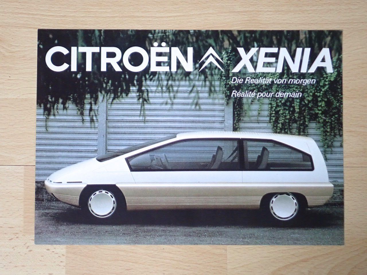 Citroën Documenti: Citroen Xenia Prototype - Prospekt CH - Y006 – Usato da Winterthur venduto da 602ccm