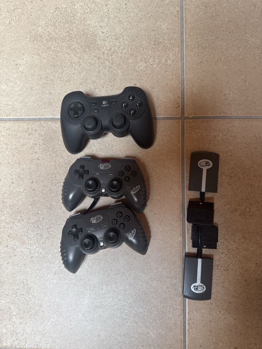 Controller: Gaming Controller 3 stk – Defekt aus Brugg AG von JerryG.