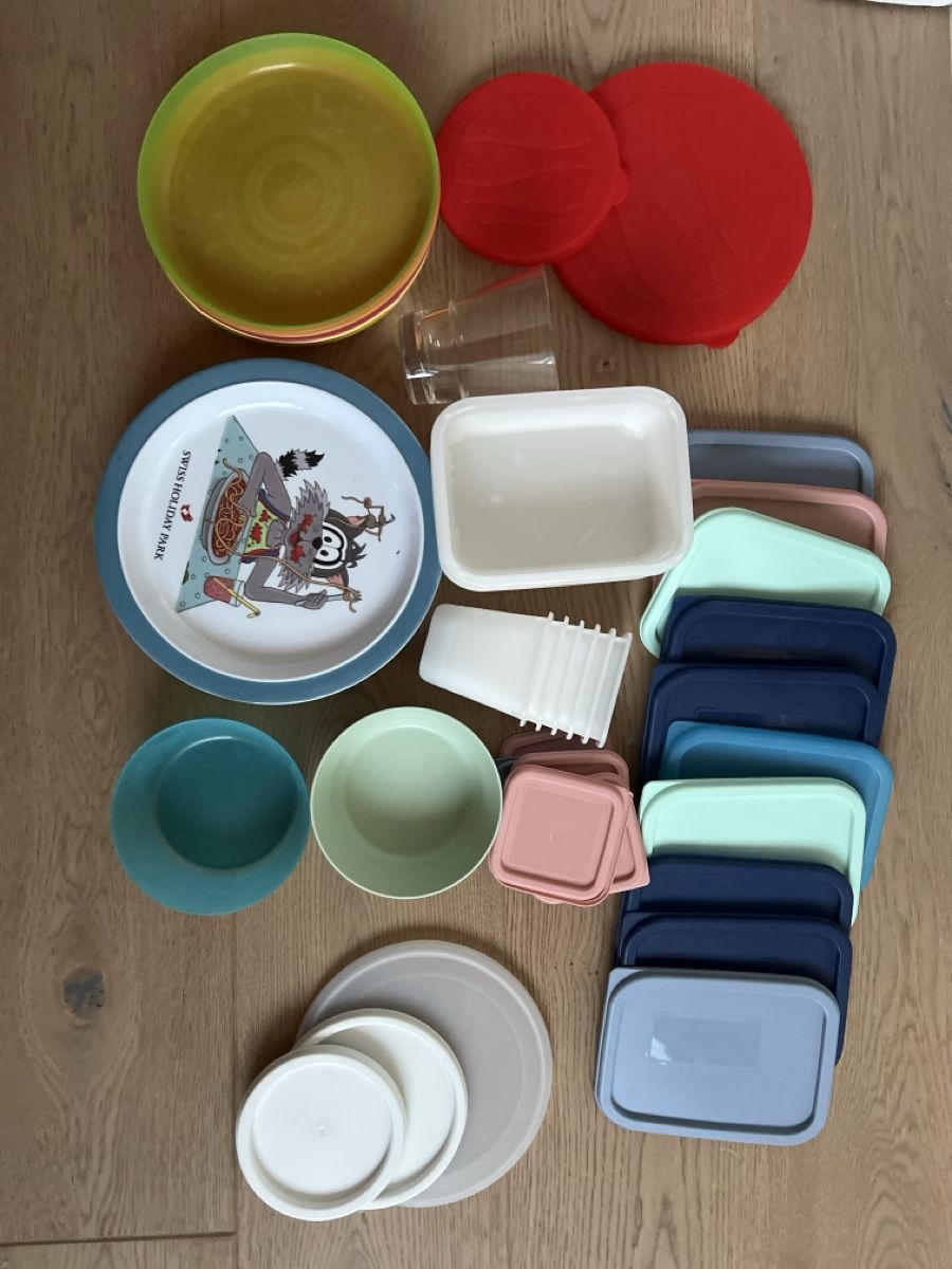 Set di piatti: Geschirr, Deckel & Co. - Grosses Sommer-Set! – Usato da Oensingen venduto da katepe 1