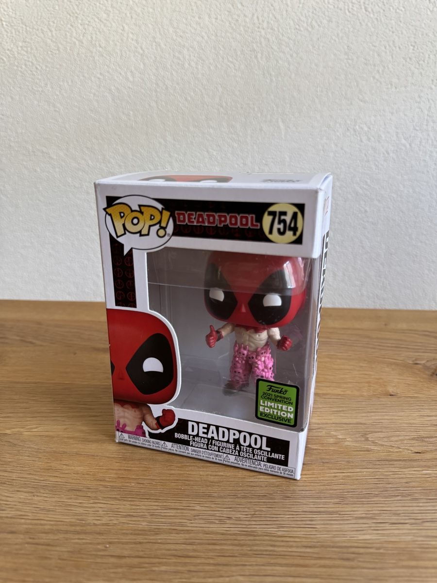 Funko Statuette: Funko POP Deadpool with rabbit pants #754, LIMITED EDITION – Nuovo (secondo la descrizione) da Zürich venduto da Nicolas_Oswald