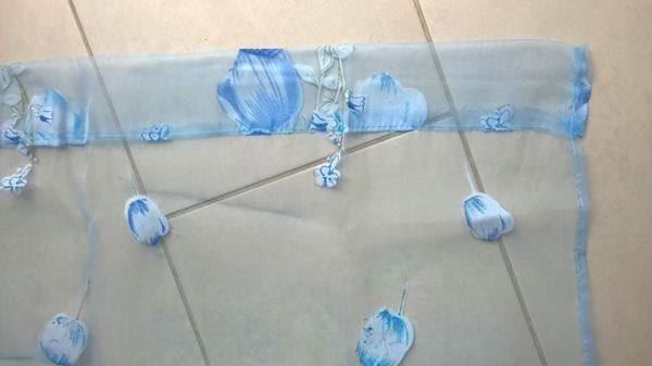 Tende: Blauer Vorhang mit Blumen (2 Stk.) – Nuovo e nell'imballaggio originale da Langenbruck venduto da Gumsi 2