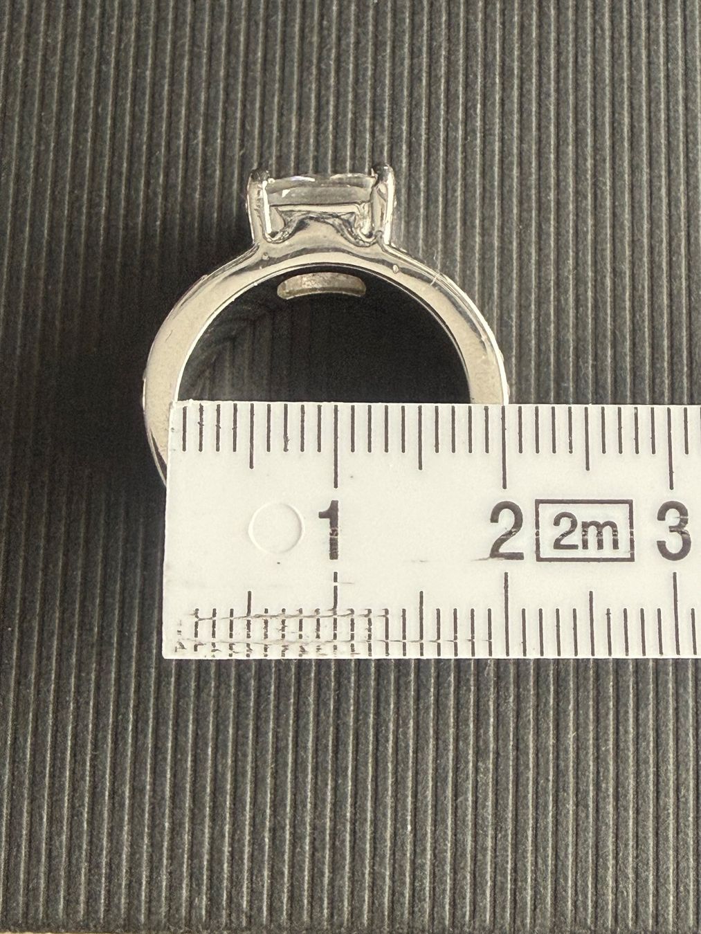 Anelli: Damen Fingerring 18 mm – Usato da Glattbrugg venduto da Schweigmatt 4