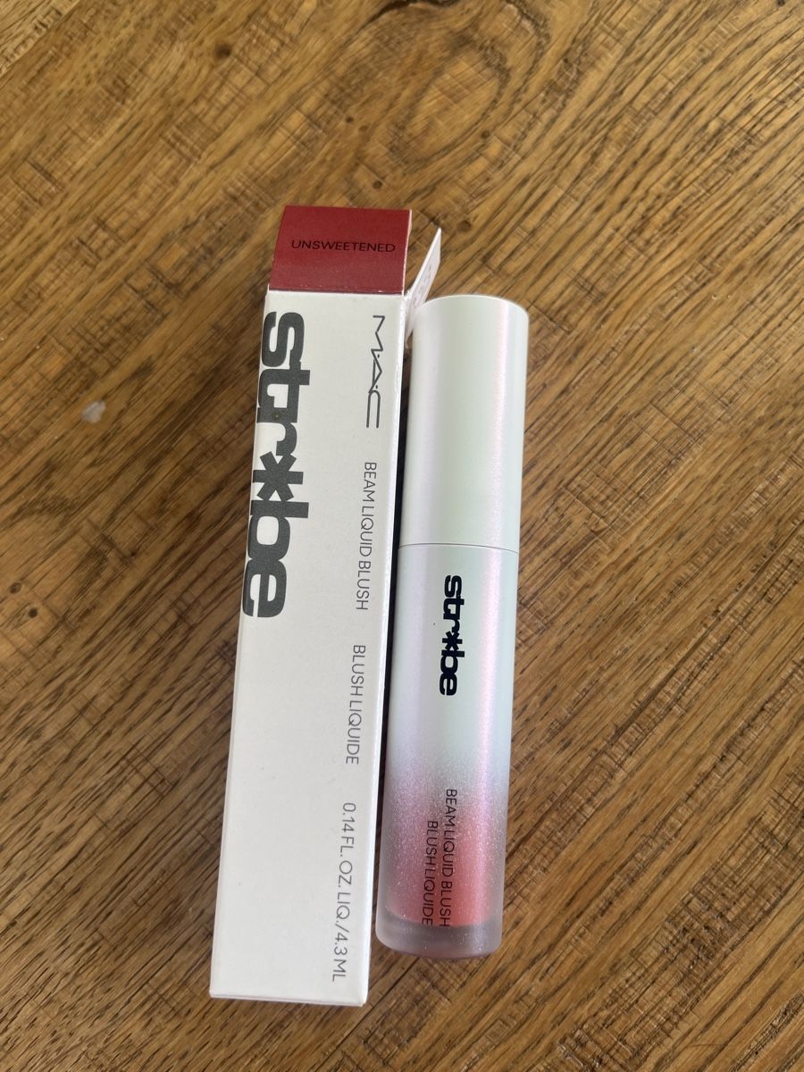 Make-up: MAC Strobe Beam Liquid Blush - Unsweetened – Nuovo (secondo la descrizione) da Oberägeri venduto da LigiaG