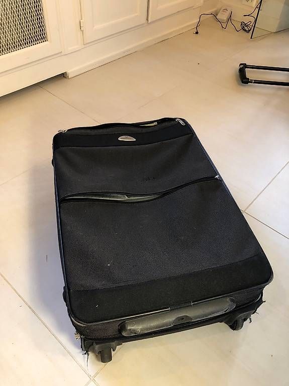 Valigie: Valise cabine Samsonite – Usato da Troinex venduto da nadinebmichaelson