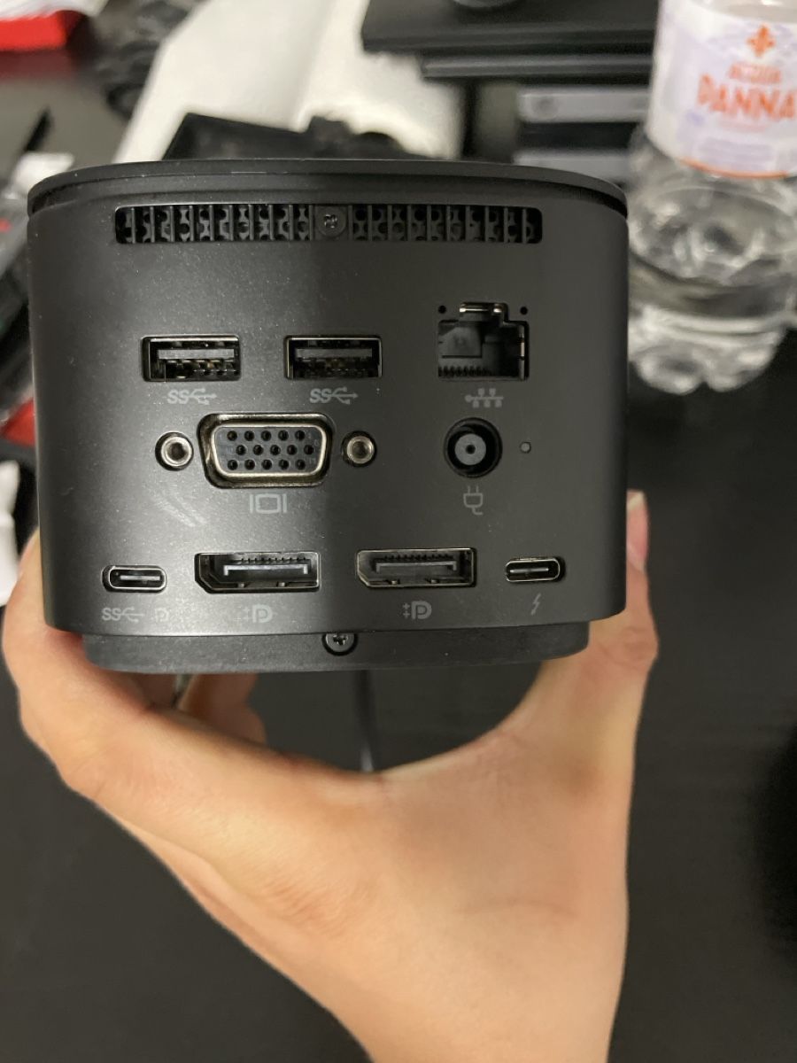Hewlett Packard Docking station: HP Dockingstation ungetestet ab 1CHF – Difettoso da Abtwil sg venduto da Kueng.MultiOutlet 3