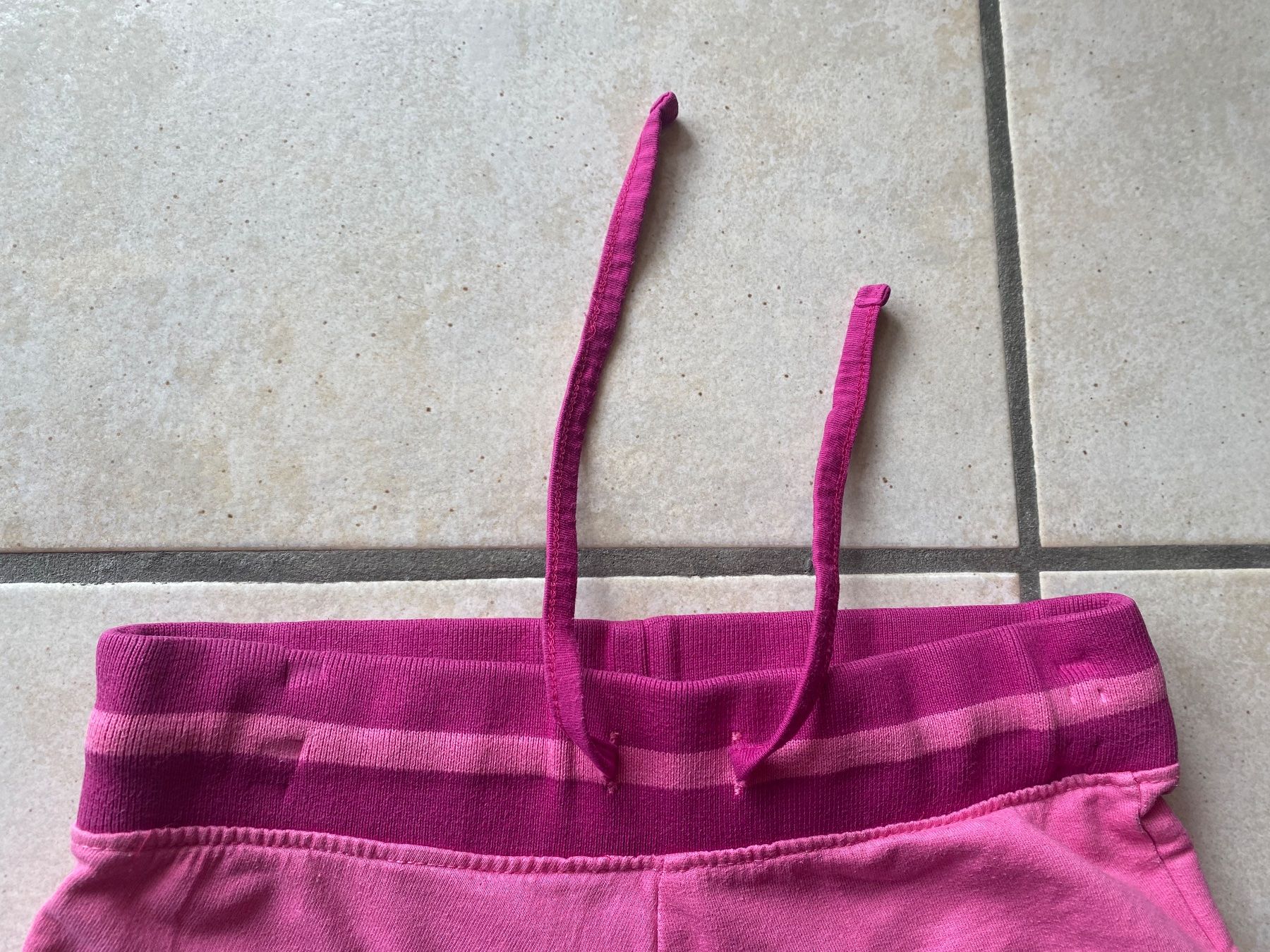 Hosen: Short 140 KIDS fuchsia – Gebraucht aus Orpund von Mary8972 3