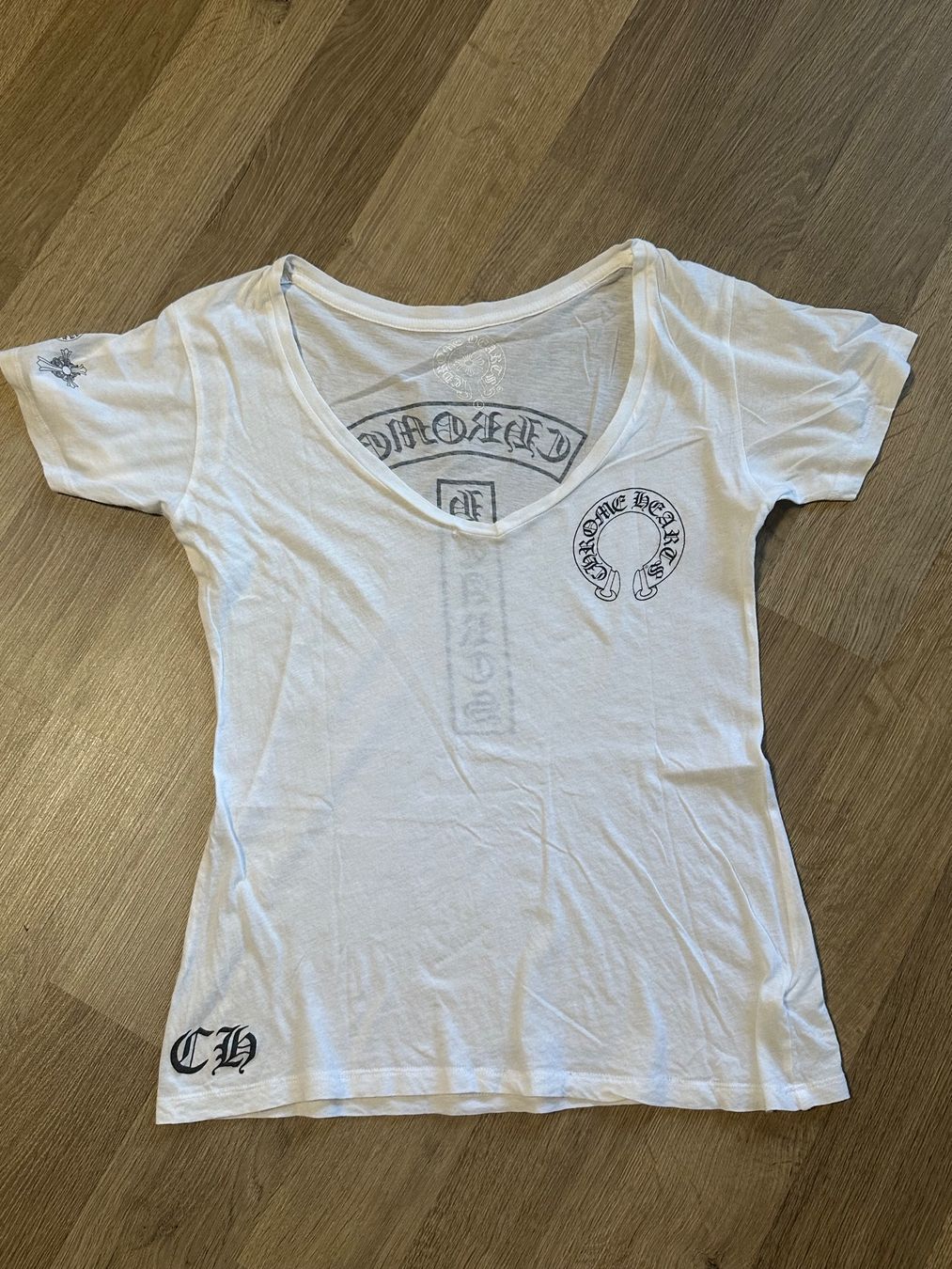 Chrome Hearts T-Shirts: Vintage Chrome Hearts Tee – Gebraucht aus Burg AG von kam.uen