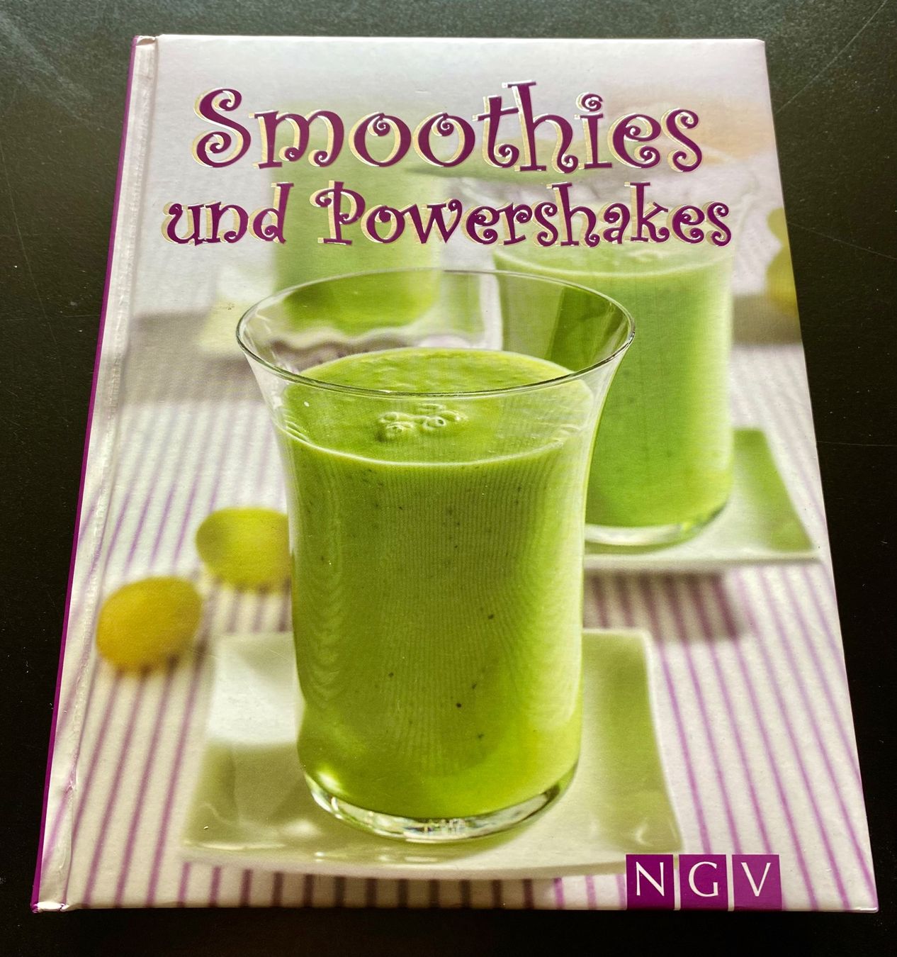 Libri: Smoothies und Powershakes – Usato da Nussbaumen AG venduto da schuba2000