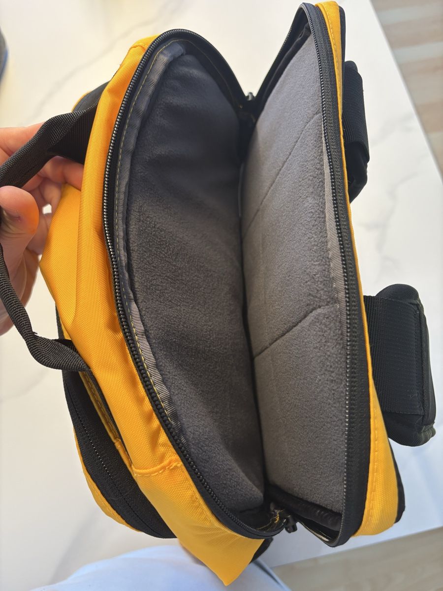 North Face Zaini: The North Face Base Camp Tagesrucksack – Nuovo (secondo la descrizione) da Solothurn venduto da abo_td56 2