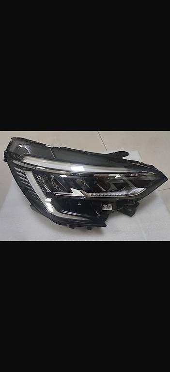Fari: Feu avant full led adaptable Renault Clio V phases 1  – Usato da Genève venduto da abd_tww7
