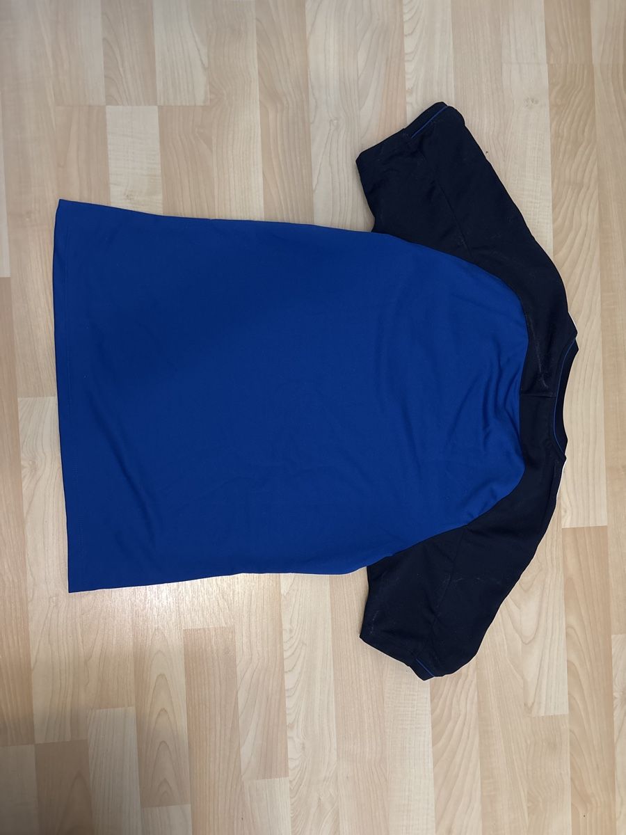 Jako T-shirt: Jako T-Shirt – Nuovo (secondo la descrizione) da St. Gallen venduto da sabrina_19 2