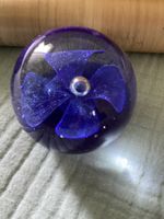 Vintage Glas Briefbeschwerer m  Blume kobalt blau