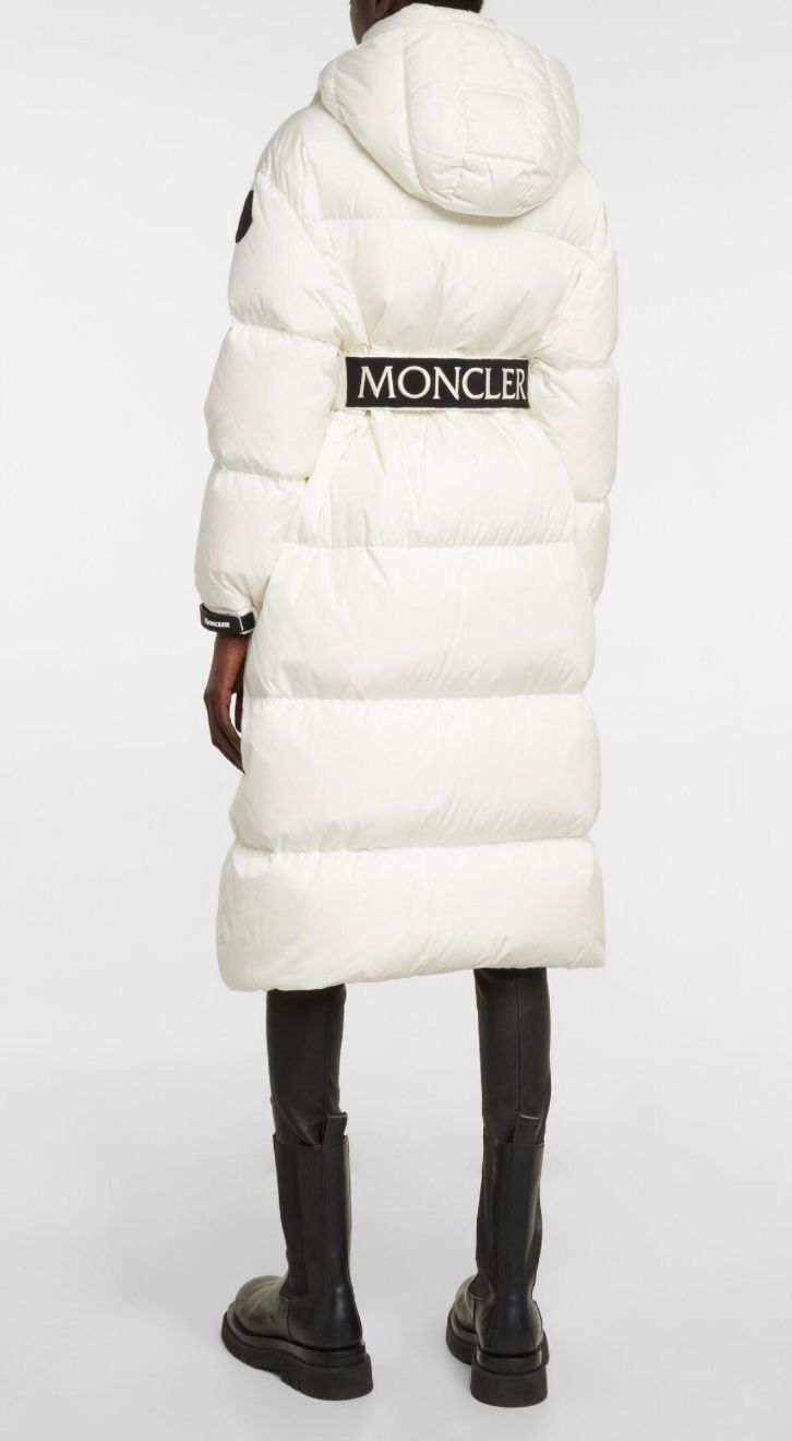 Moncler Giacche: Moncler Winterjacke – Nuovo (secondo la descrizione) da Balgach venduto da DeeKova