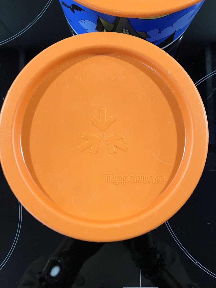 Contenitori & Simili: Tupperware Halloween duopack – Usato da Cuarnens venduto da Sandrine0110 1