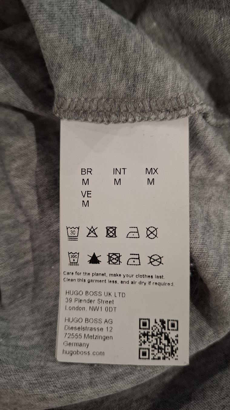 Hugo Boss T-shirt: Boss T- Shirt  Gr. M – Usato da Balzers venduto da mackfose 3
